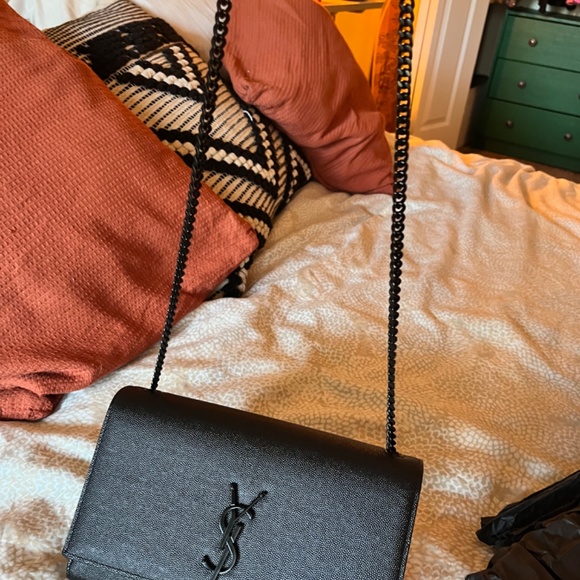 KATE MEDIUM CHAIN BAG INGRAIN DE POUDRE LEATHER - Picture 4 of 4